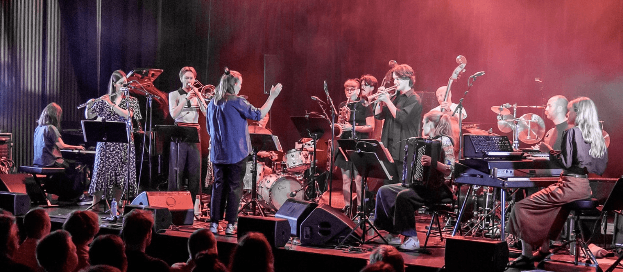 Amalie Dahl’s Dafnie EXTENDED